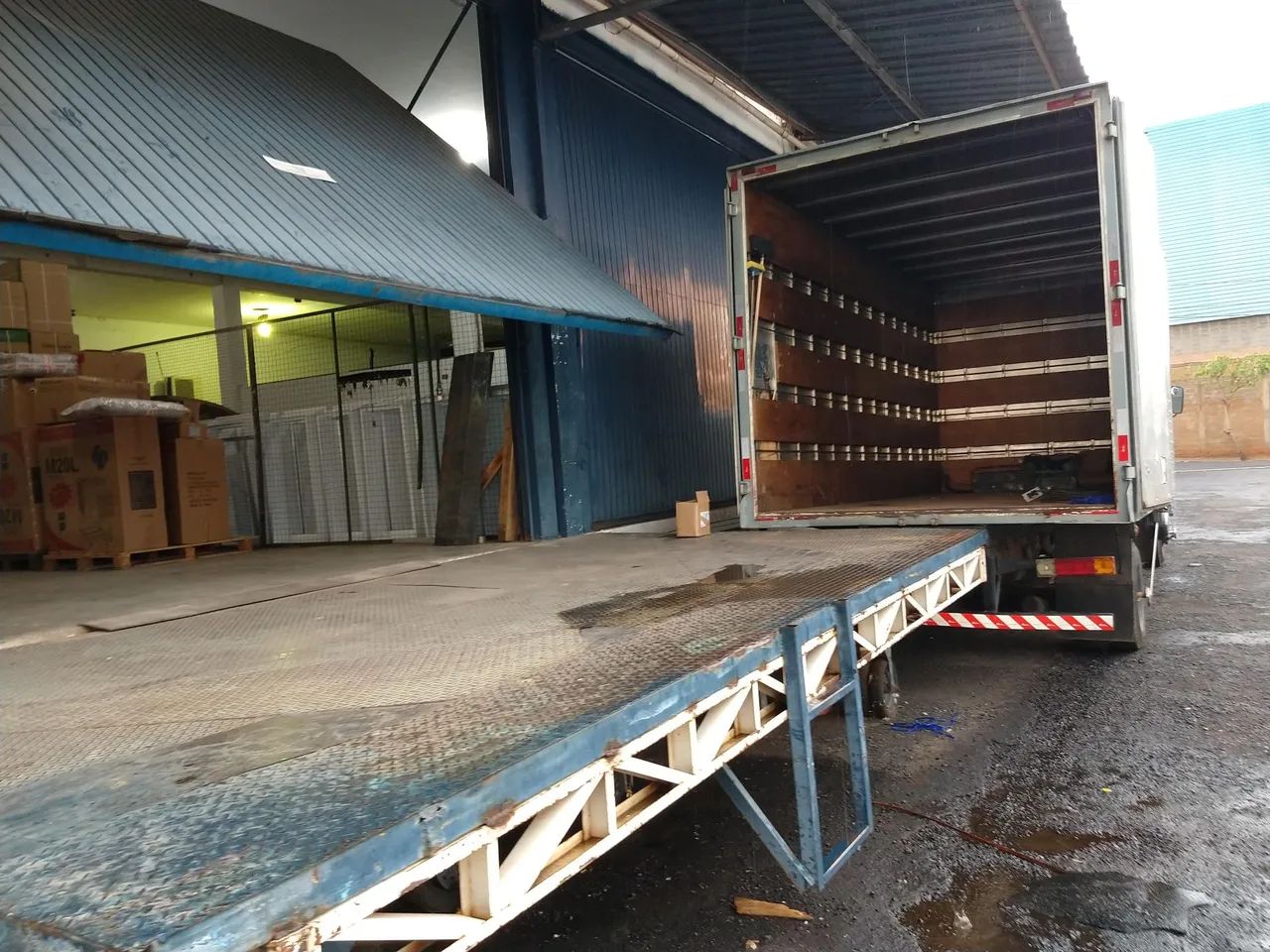 Caminhão Mercedes MB 608 - Foto 6