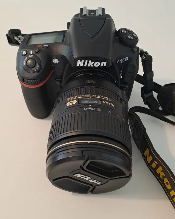 Câmera Nikon D810 com Lente Nikon 24-120mm 13.792 Clicks Apenas