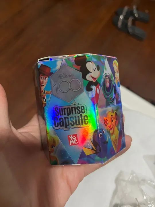 Caixa de Surpresa Disney 100 Anos - Procurando Nemo  - Foto 2