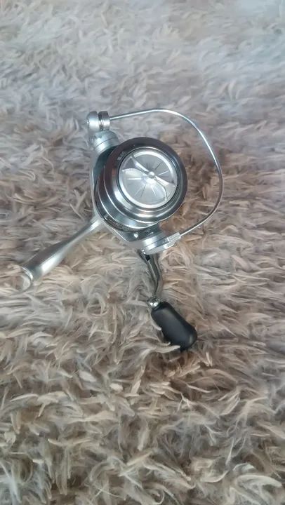 Molinete 7000 novo na caixa  - Foto 4