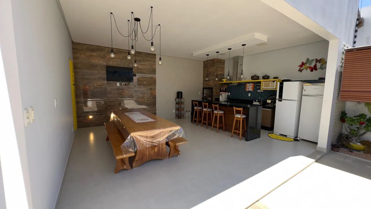 Duplex de 4 Quartos Alto Padrão em Prado BA