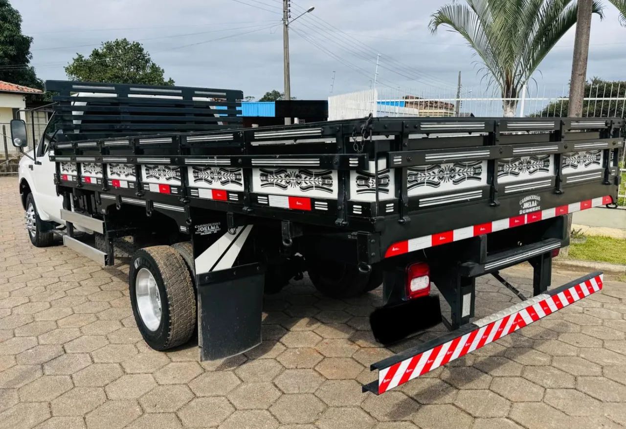 Ford  F4000 4x4   - Foto 6