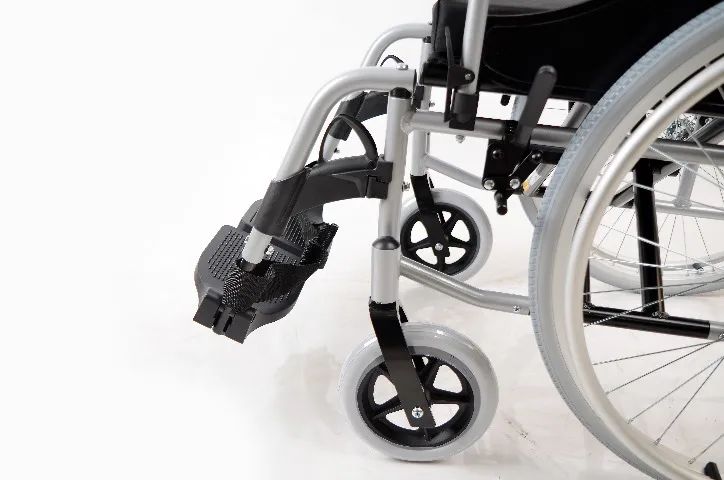 Cadeira de Rodas  D600 - Foto 2