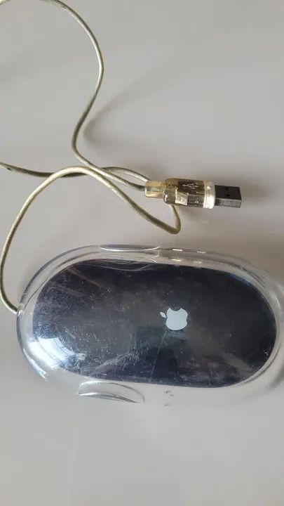Mouse antigo Apple preto