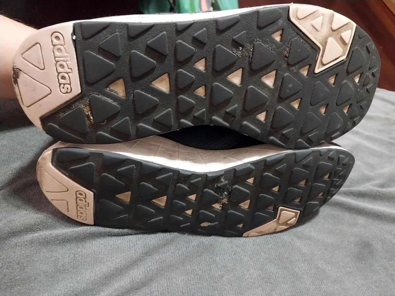 Tênis Adidas  - Foto 5