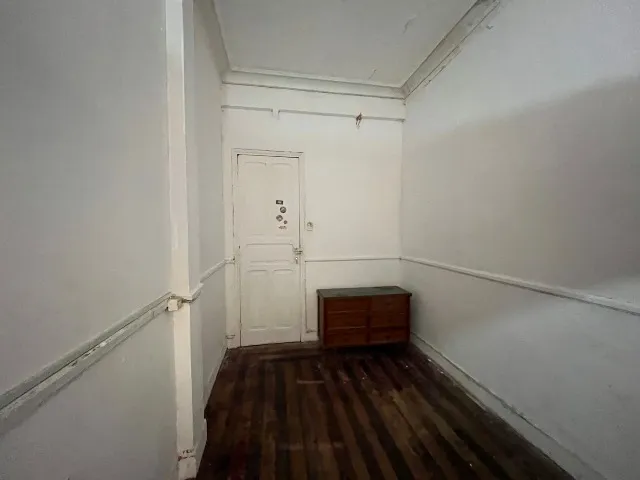 Alugo apartamento no Centro do Rio de Janeiro, 40m, 1 quarto e 1 sala por R$ 1000,00