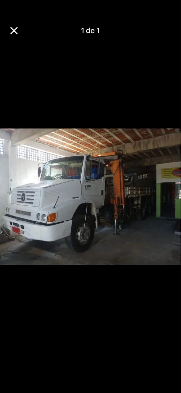 Caminhão Mercedez Benz 1620 com Munck de 12TON