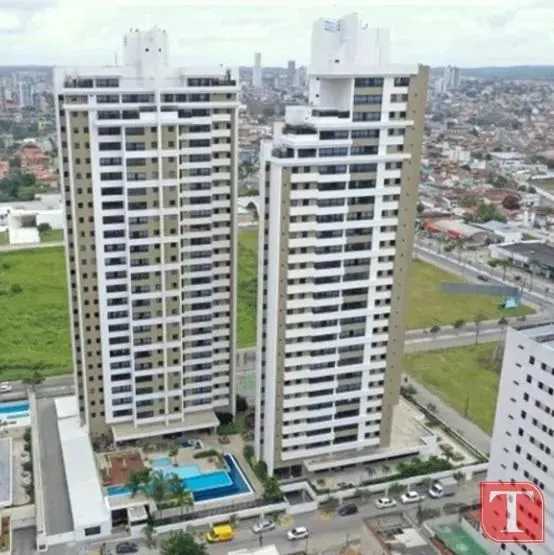 Imóvel para aluguel tem 94 metros quadrados com 3 quartos em Catolé - Campina Grande - PB