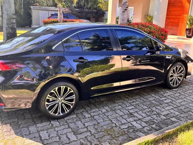 toyota corolla altis premium hibrido blindado com teto solar unico dono - Foto 4