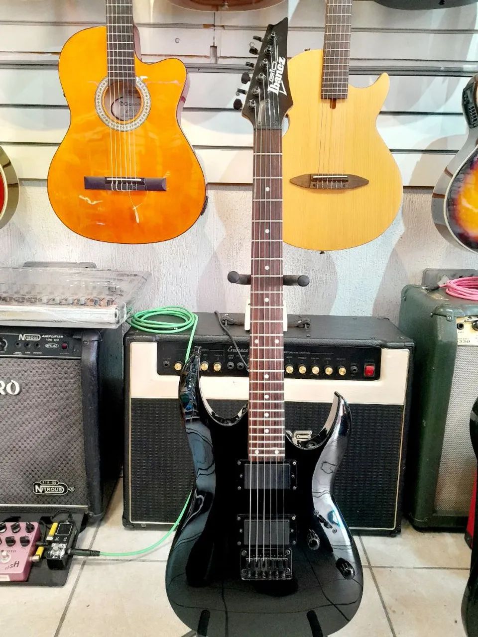美品 Ibanez アイバニーズ エレキベースギター N427 Guitarra ibanez N427 Bk - Instrumentos musicais - Vila Nilo, São