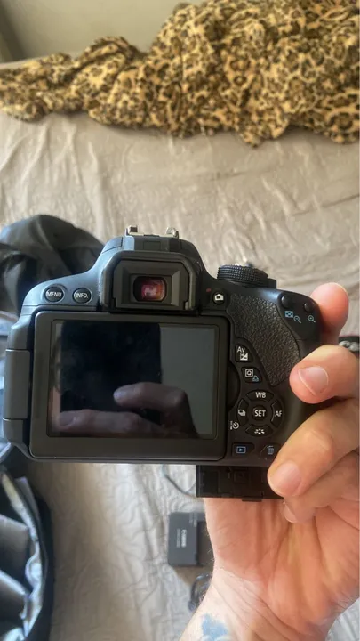 Câmera Canon T5i