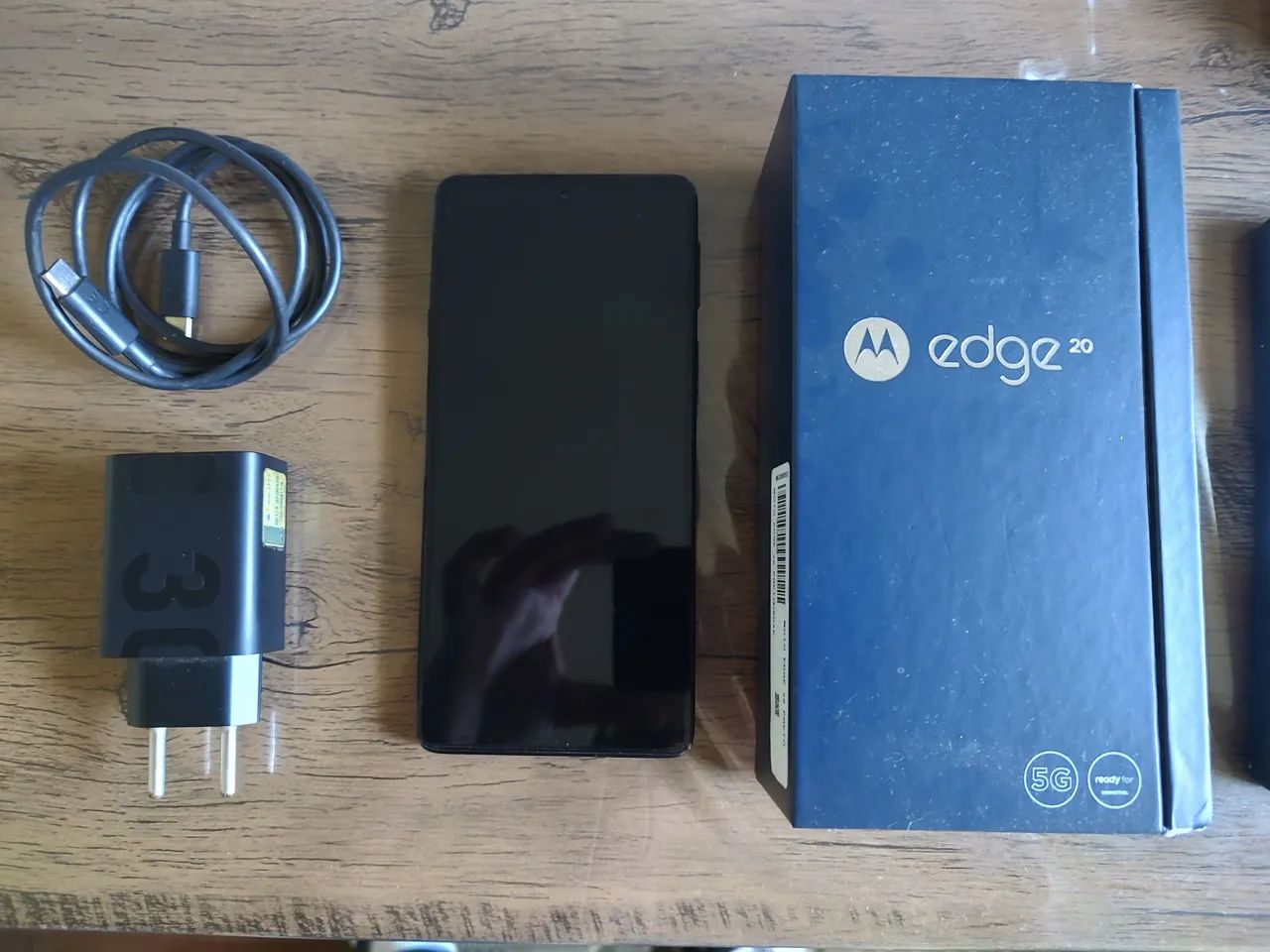 Motorola Edge 20 - Foto 3