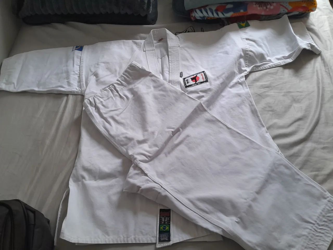 Kimono de Karatê Branco - Tamanho 4