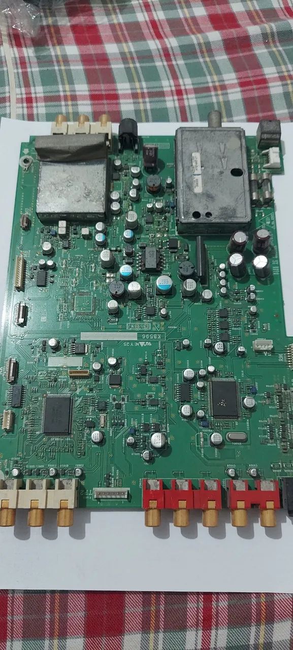 Placa principal kb596 Lc 22sv2um - Foto 2
