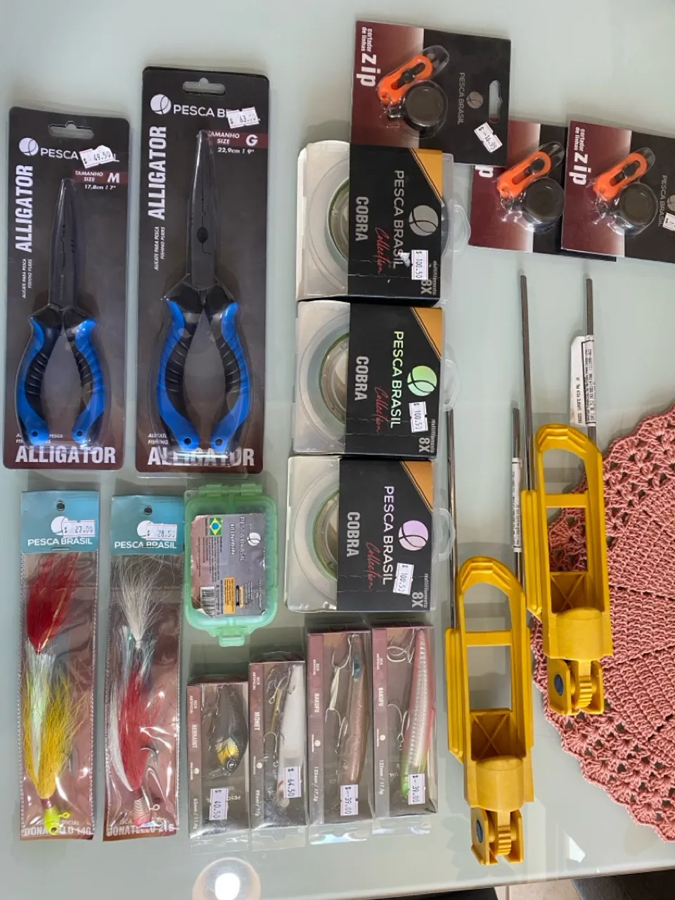 Kit de Pesca - Iscas, Alicates e Acessórios