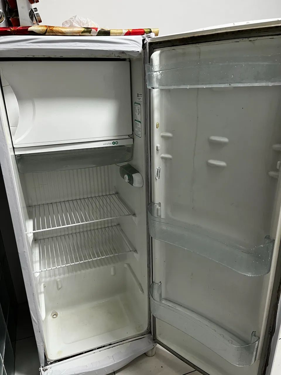 Geladeira de 1 porta usada - Foto 6