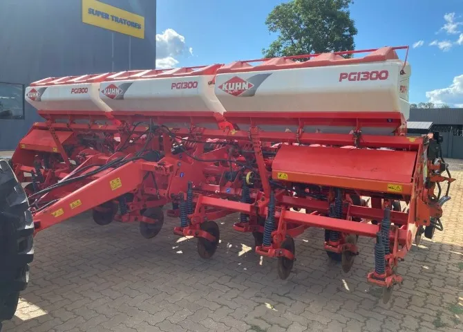 Plantadeira Kuhn PG1300