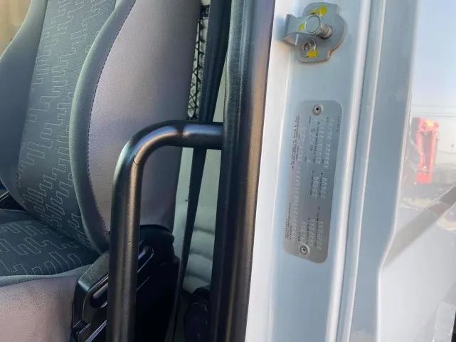 vw 24.280 6x2 ano 2013/13 com munck 43.T - Foto 11