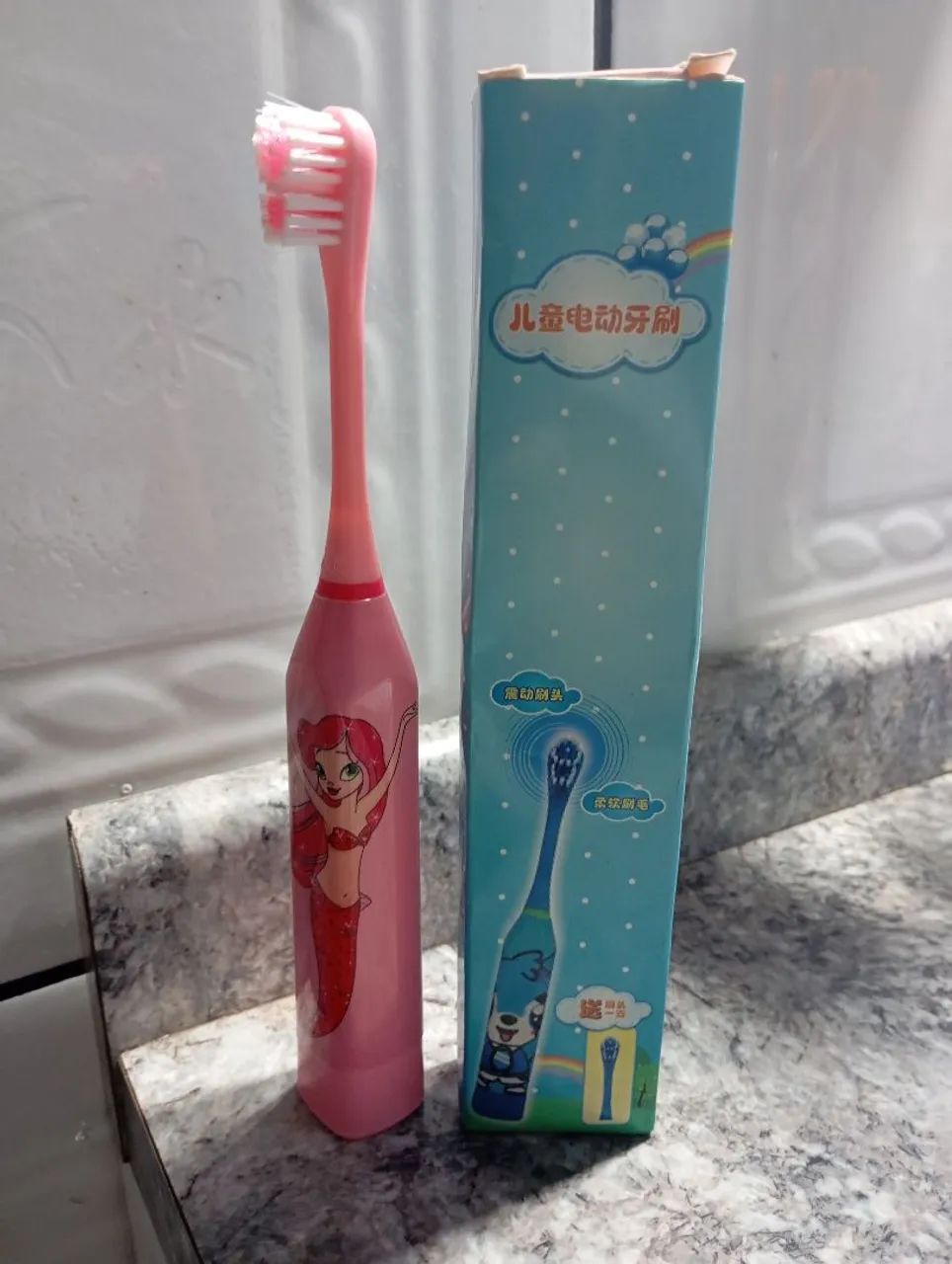 Escova de Dente elétrica com refil  - Foto 6