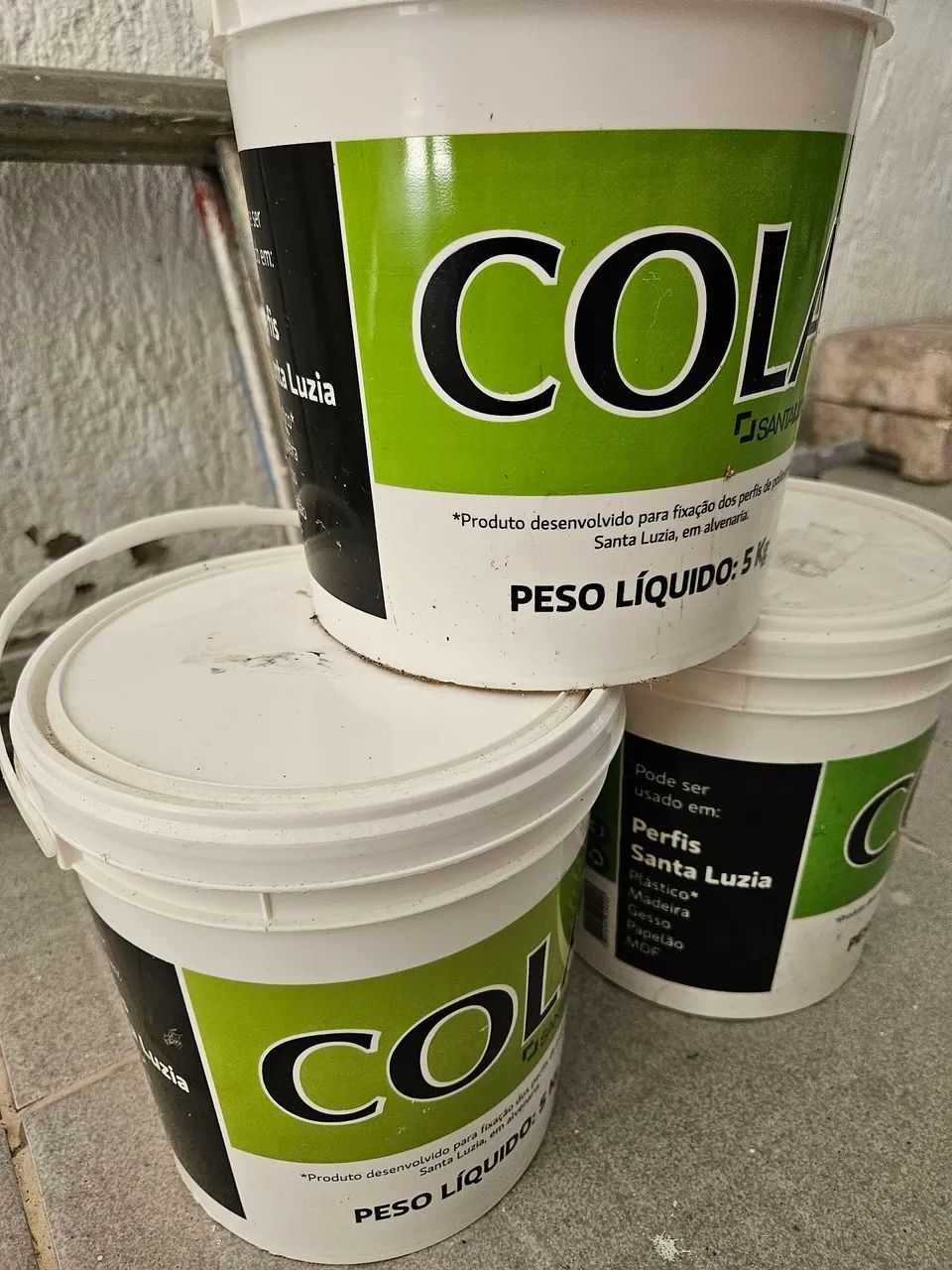 Cola/Adesivo Tipo Cola Santa Luzia 5Kg - Cola para Rodapé Balde 5Kg Santa Luzia LACRADO!!! - Foto 3