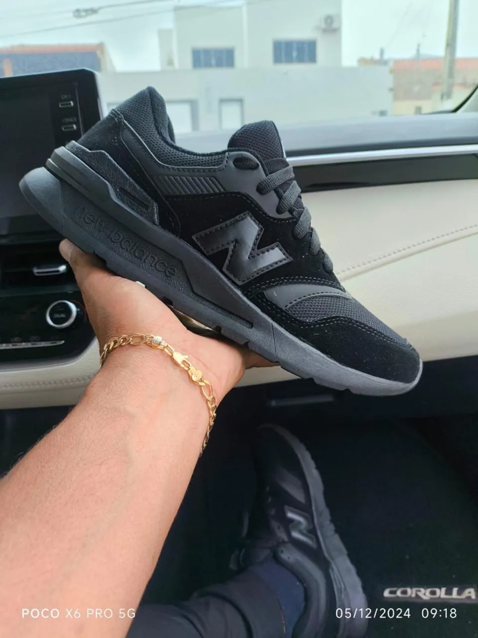 Novo Tênis New Balance Todo Preto - Conforto e Estilo