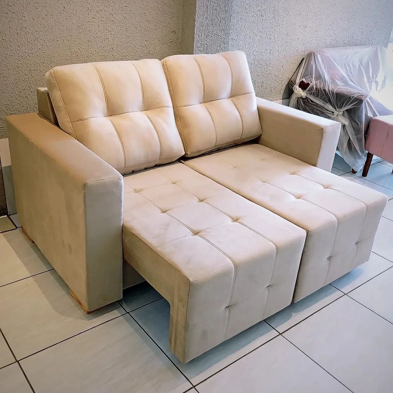 Sofá Retrátil e Reclinável