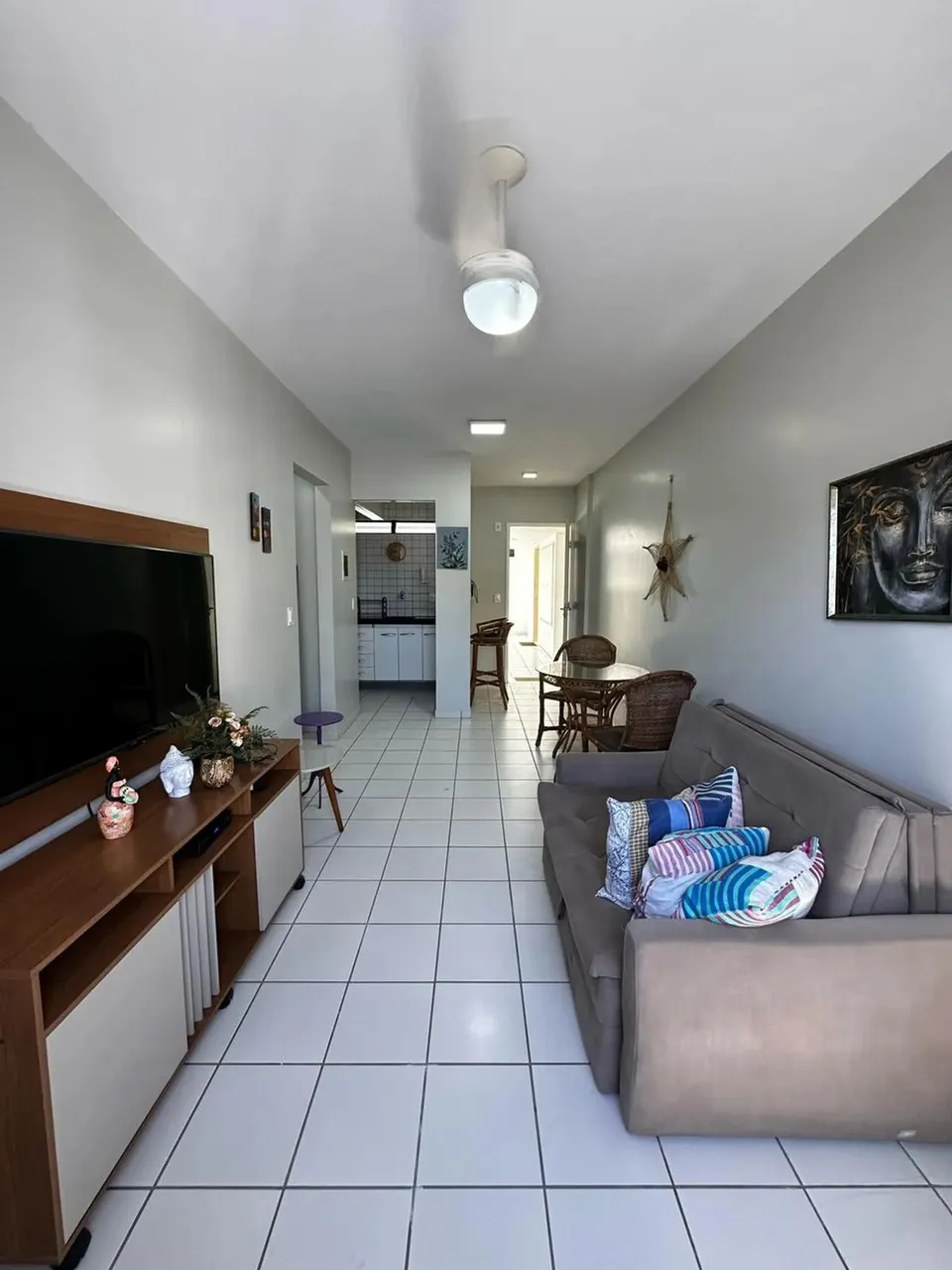 Quarto e Sala Ametista III | Ponta Verde | Mobiliado