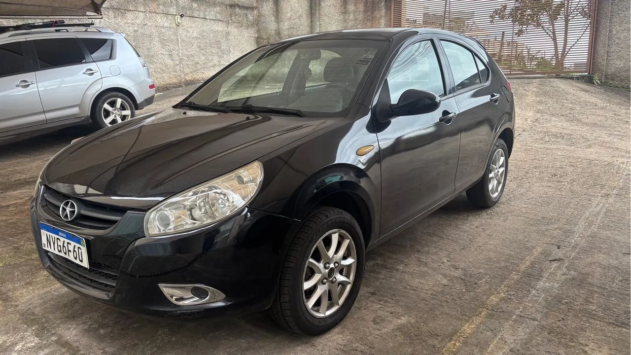 Jac J3 preto - Foto 5