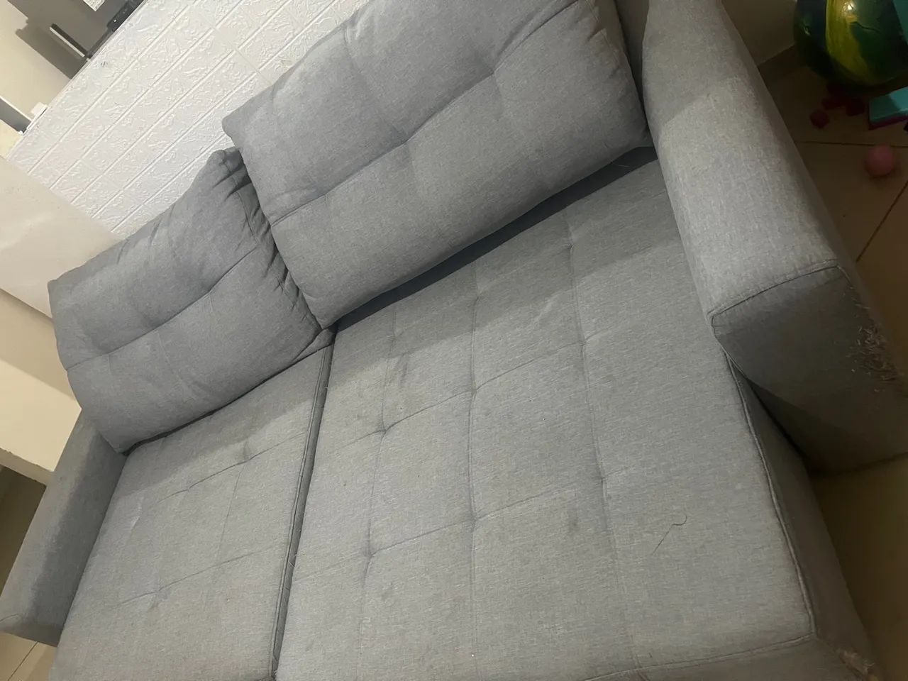 Sofá retrátil cinza 2,40cm