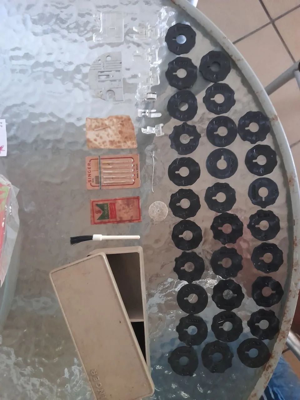 Vendo peças e discos maquina Singer 