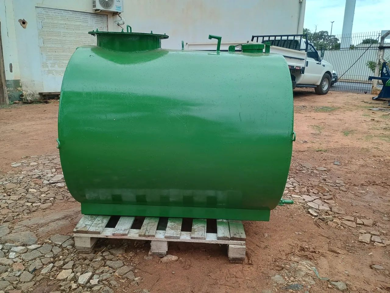 Tanque para combustível 1.000 litros seminovo - Foto 4
