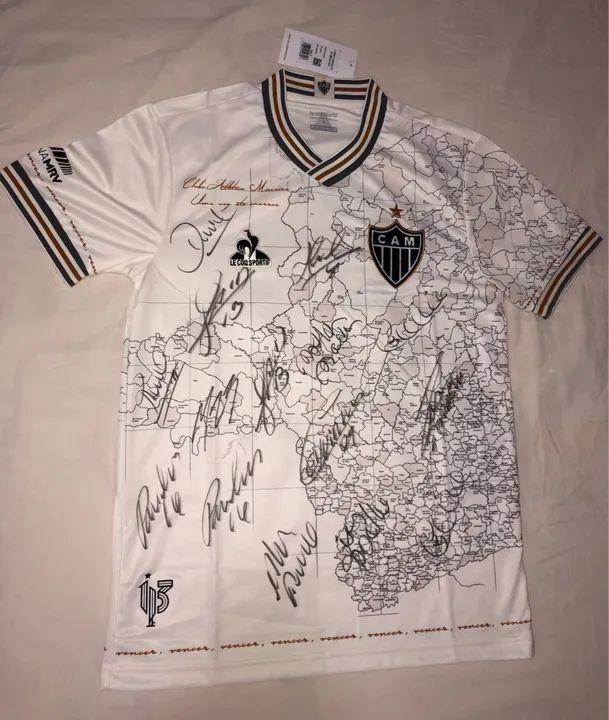 Camisa Oficial do Atlético Mineiro( autografada pelos jogadores ). - Foto 4