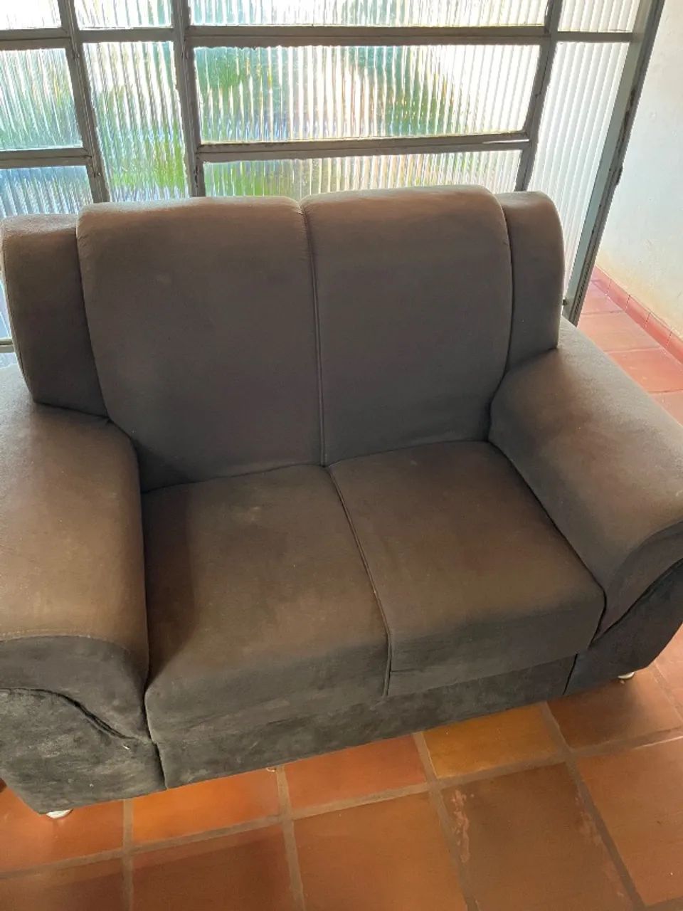 Vendo conjunto de soja 3 e 2 lugares - Foto 2