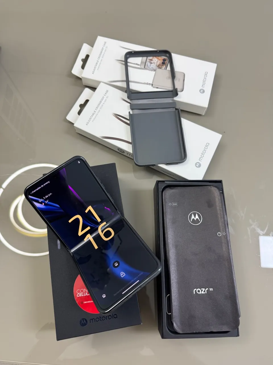 Motorola RAZR 50 - 512GB passo cartão