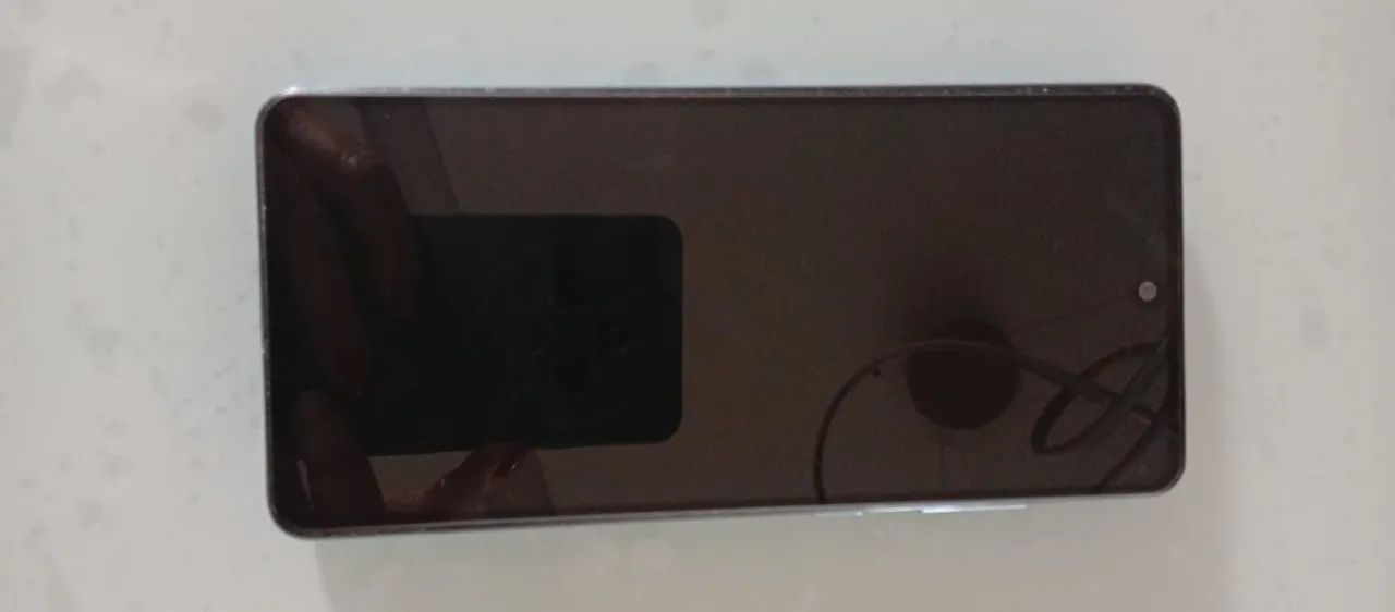Samsung A72 novo, sem nenhum arranhão, vai com 1 capa preta e 2 películas nova - Foto 3