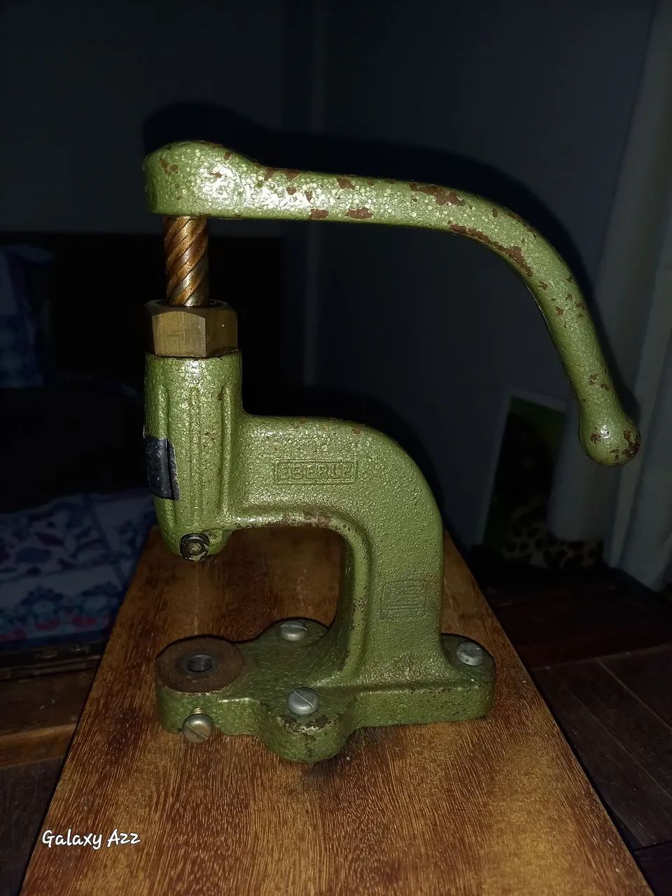 Forre botões/ botões de pressão 