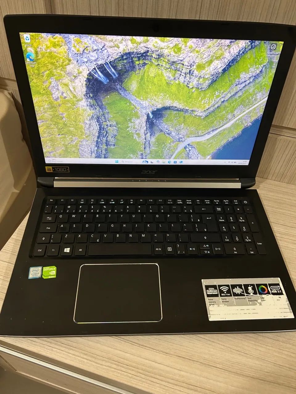 Notebook Acer tela de 15.6 polegadas, i7,8gb ram, nvidia