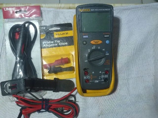 FLUKE,MEGOMETRO E MULTMETRO 1577, 2X1 - Foto 2