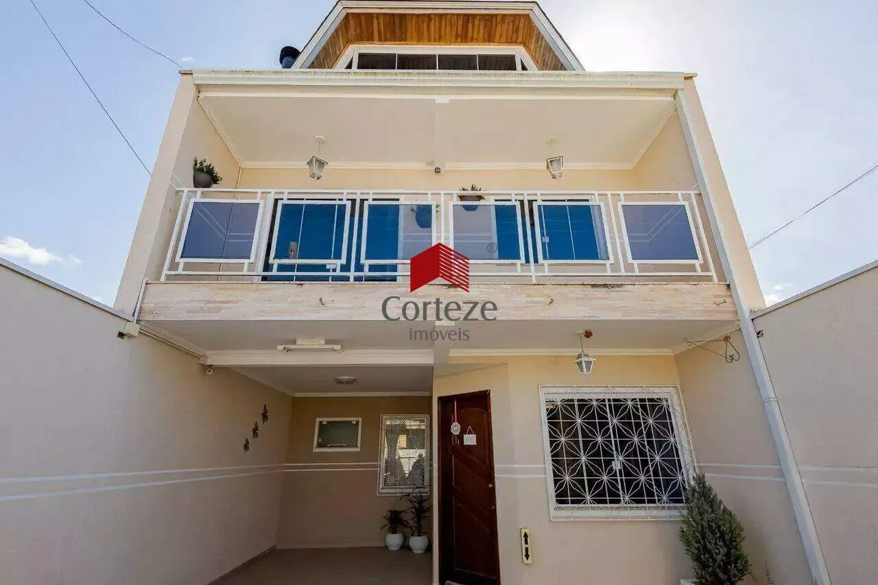 Sobrado com 168,95m² 3 quartos, à venda, no bairro Costeira em São José dos Pinhais