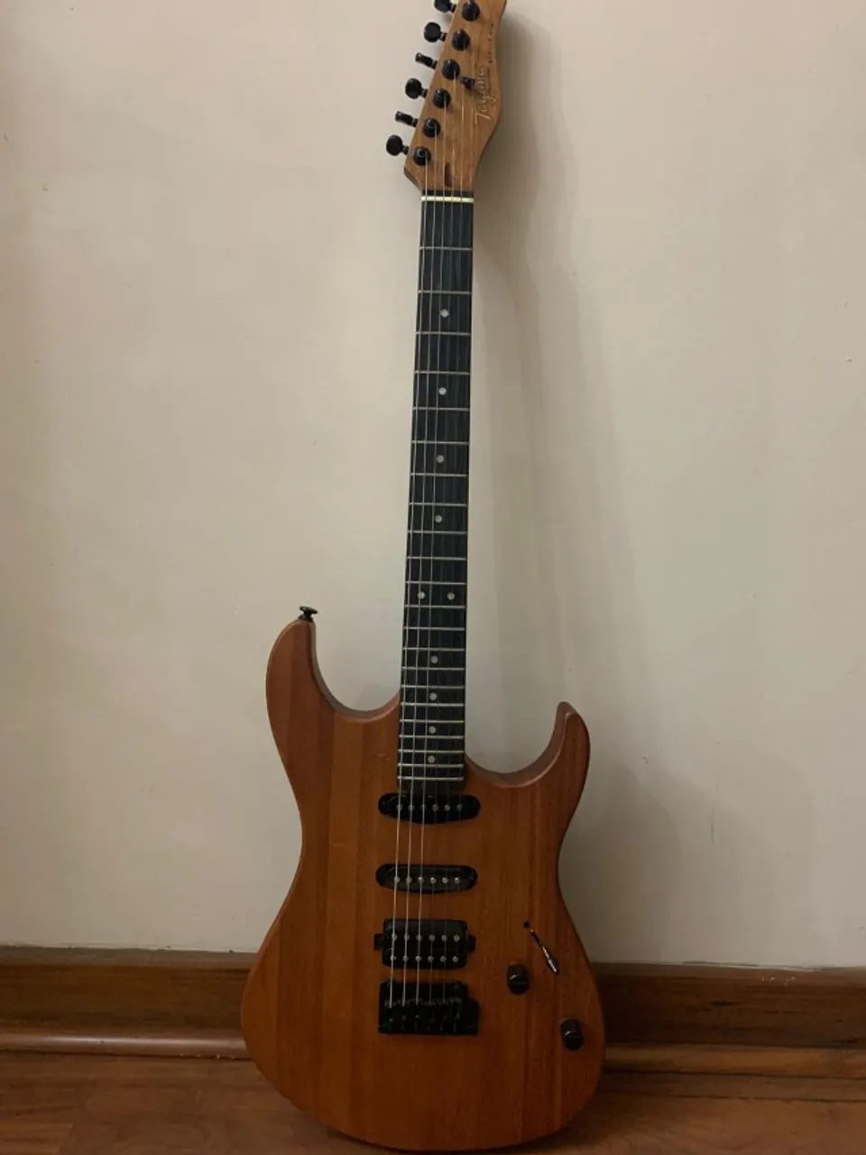 Guitarra Elétrica Tagima Stella