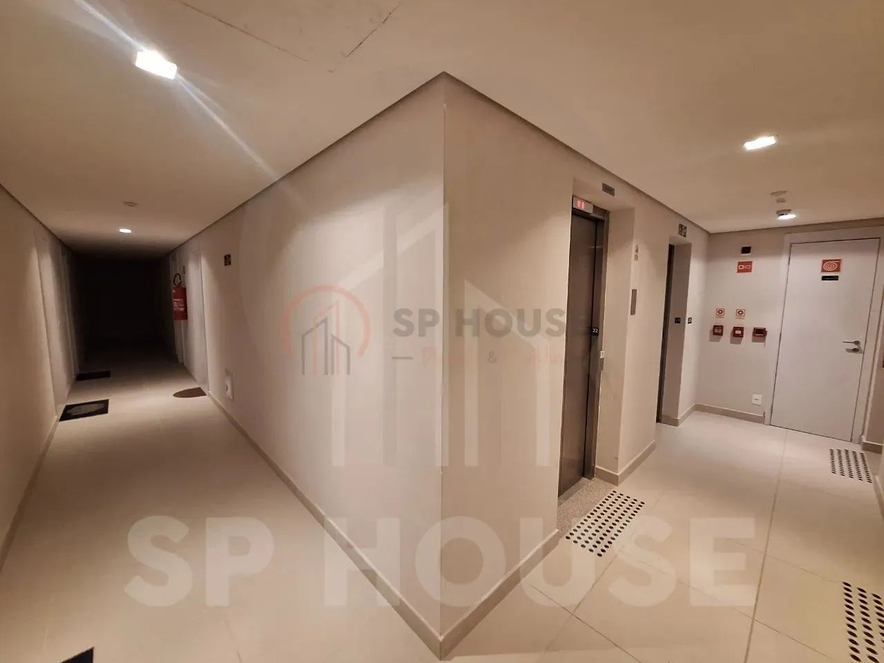 Studio para locaç ão Moema, 1 quarto, 1 banheiro, varanda, 29m², - Foto 4