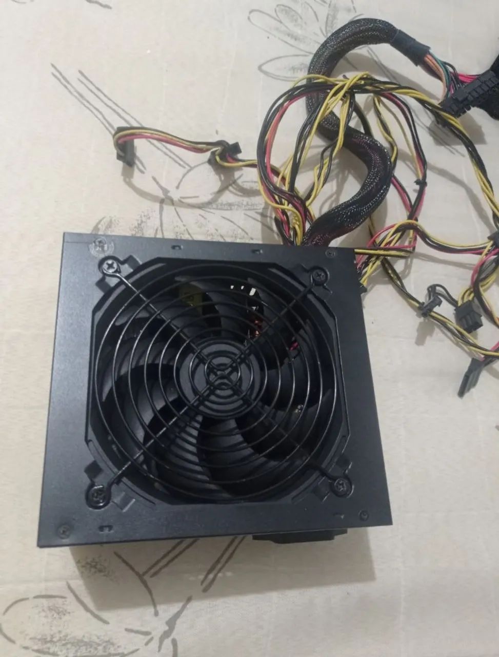 2 Pc gamer - RX 580 8GB + Xeon + 16GB DDR4  - Foto 4