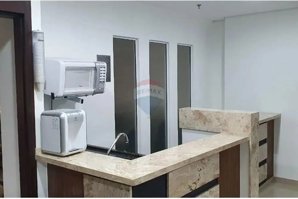 Sala para locação comercial com 85m² no centro de Mogi das Cruzes/SP