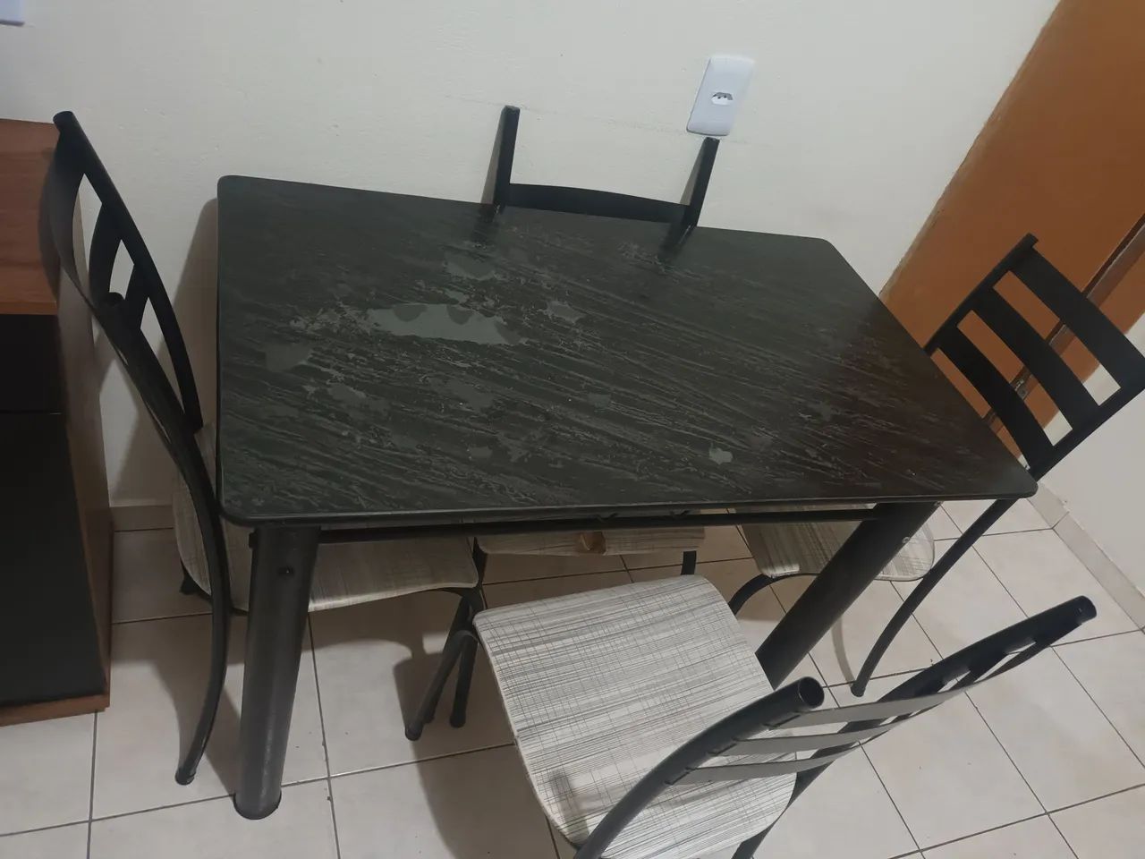 Mesa de Jantar 4 Cadeiras - Foto 2