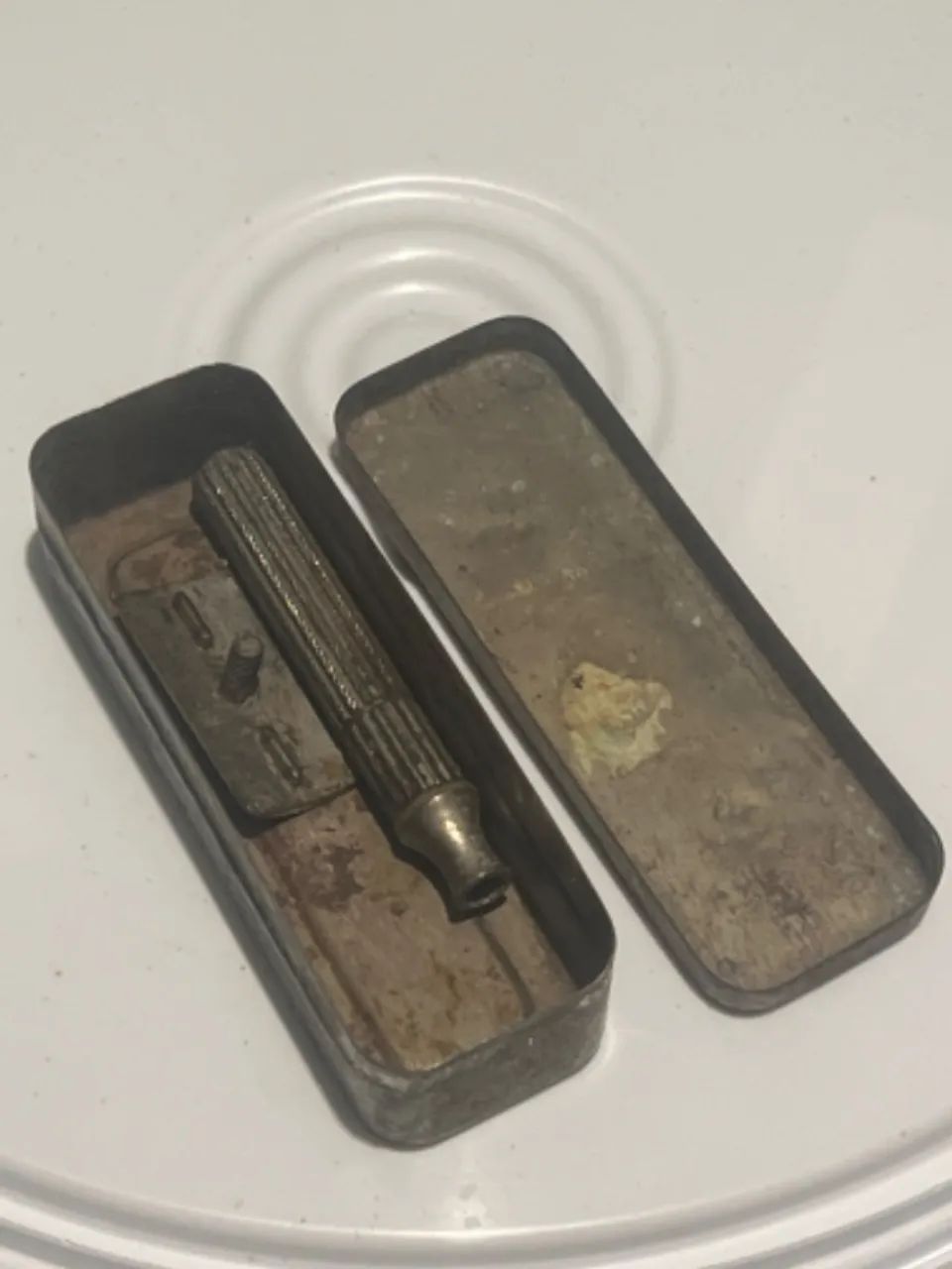 Antigo barbeador  - Foto 3