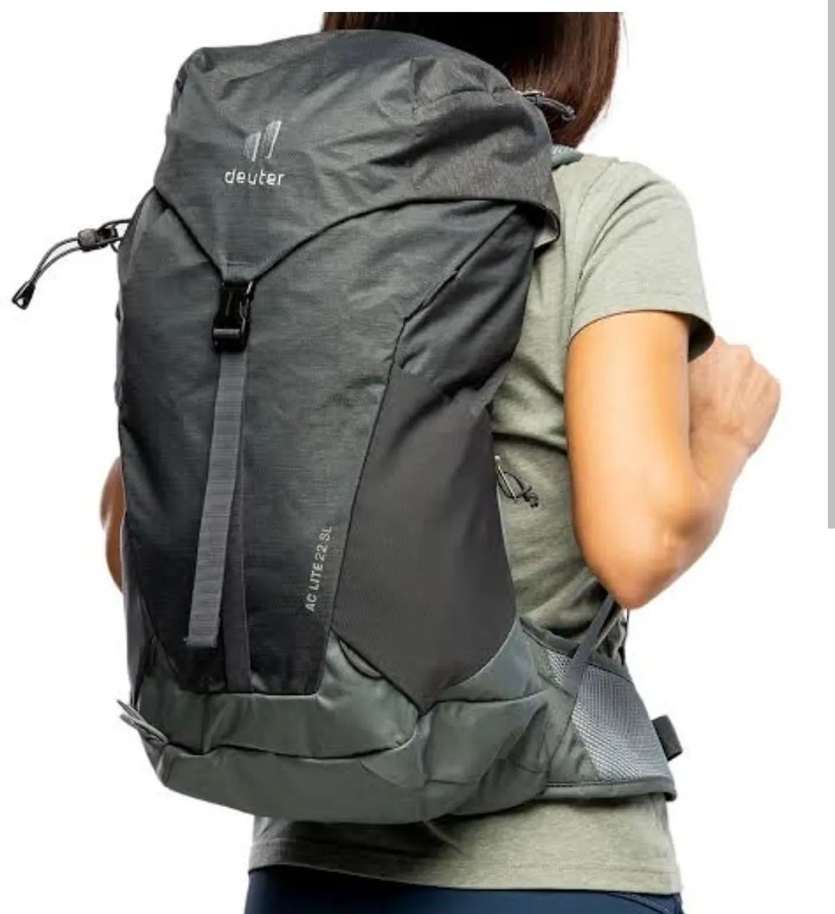 Mochila Deuter 22l SL trilha trekking  - Foto 5