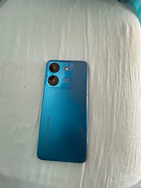 Infinix smart 7 leia a descrição.