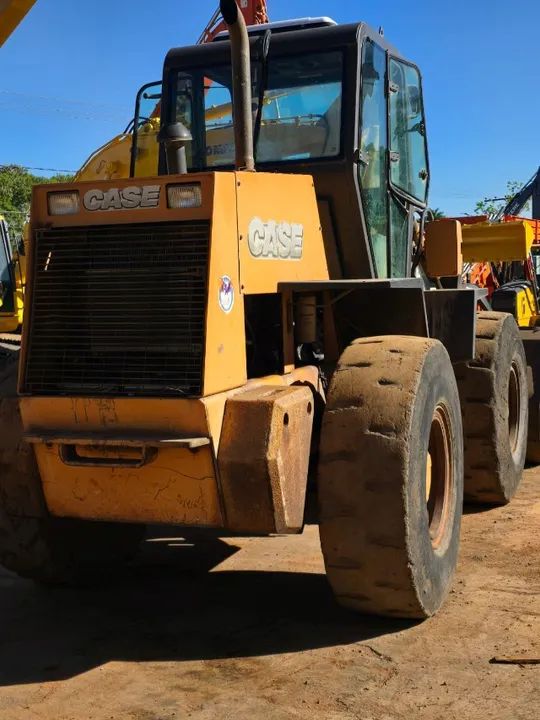 Pá Carregadeira W20, Ano 2014, com 9.300hs - Foto 5