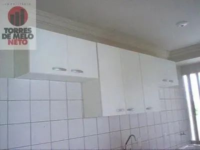 Ed. Leão Santiago! Excelente apartamento com 2 quartos sendo 1 suíte reversível, armários, - Foto 5