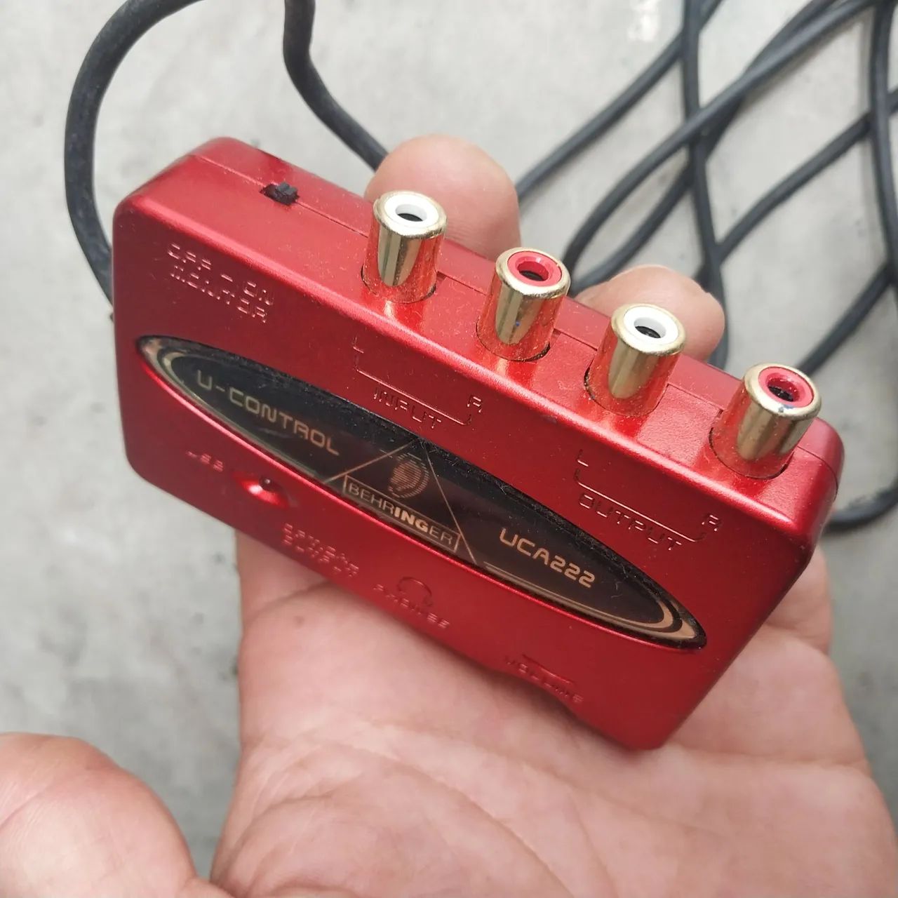 Interface de Áudio Behringer UCA222 - Foto 4